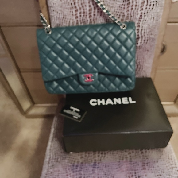 CHANEL - Double Flap Bag Quilted - Lambskin Maxi - Est Retail $10,000 - Picture 8 of 15